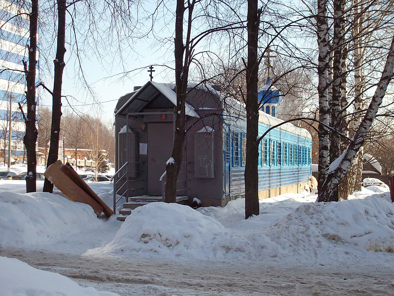 Illustration for article titled These Train Cars Converted Into Churches Are Literal Holy Rollers